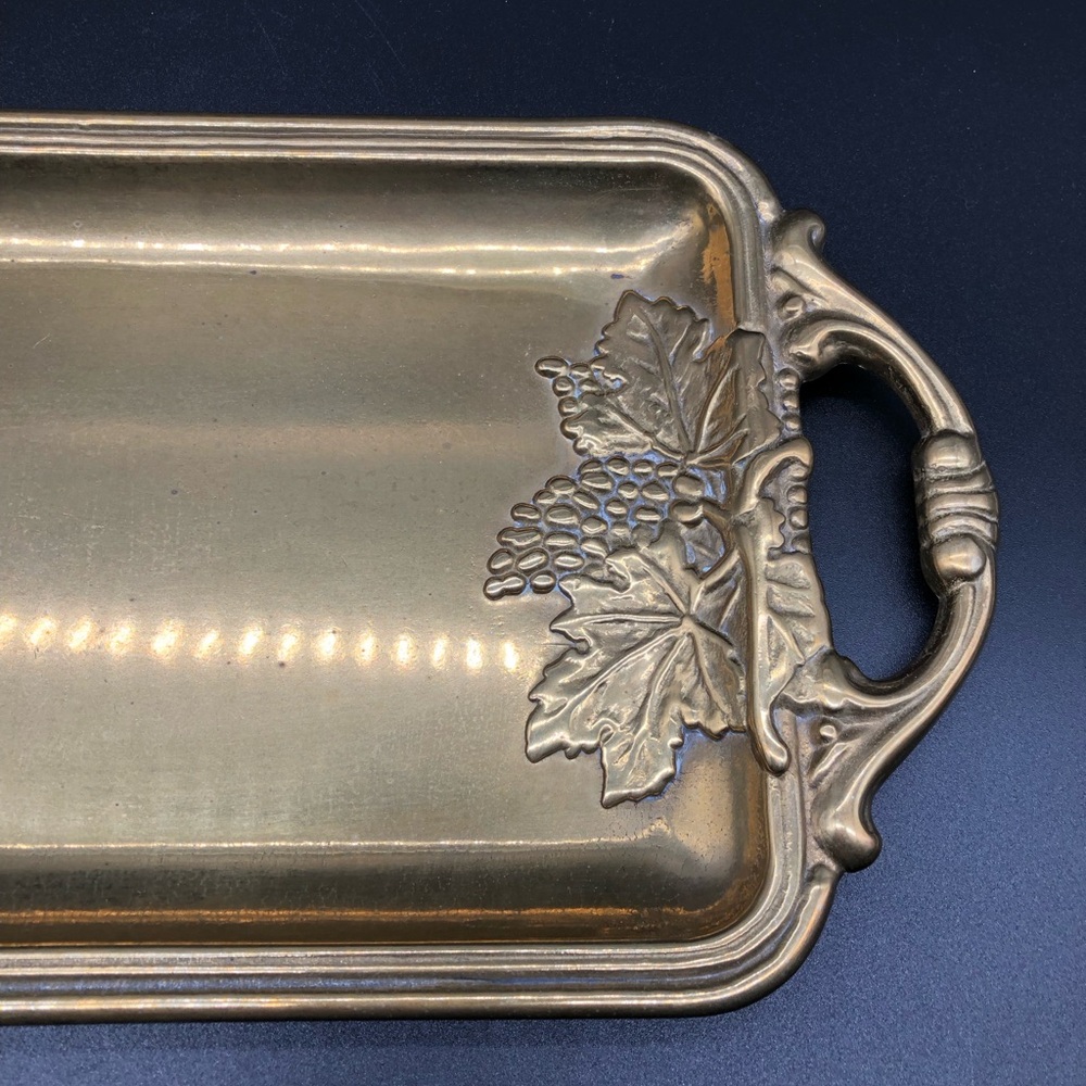 Heavy Solid Brass Tray ~ Made in Italy ~ Grapes Leaf Design Double Handle - Picture 4 of 6